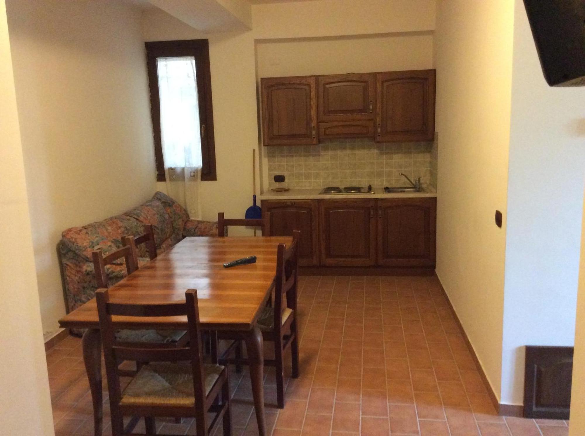 Hotel Il Feudo Dei Pierleoni Celano Room photo