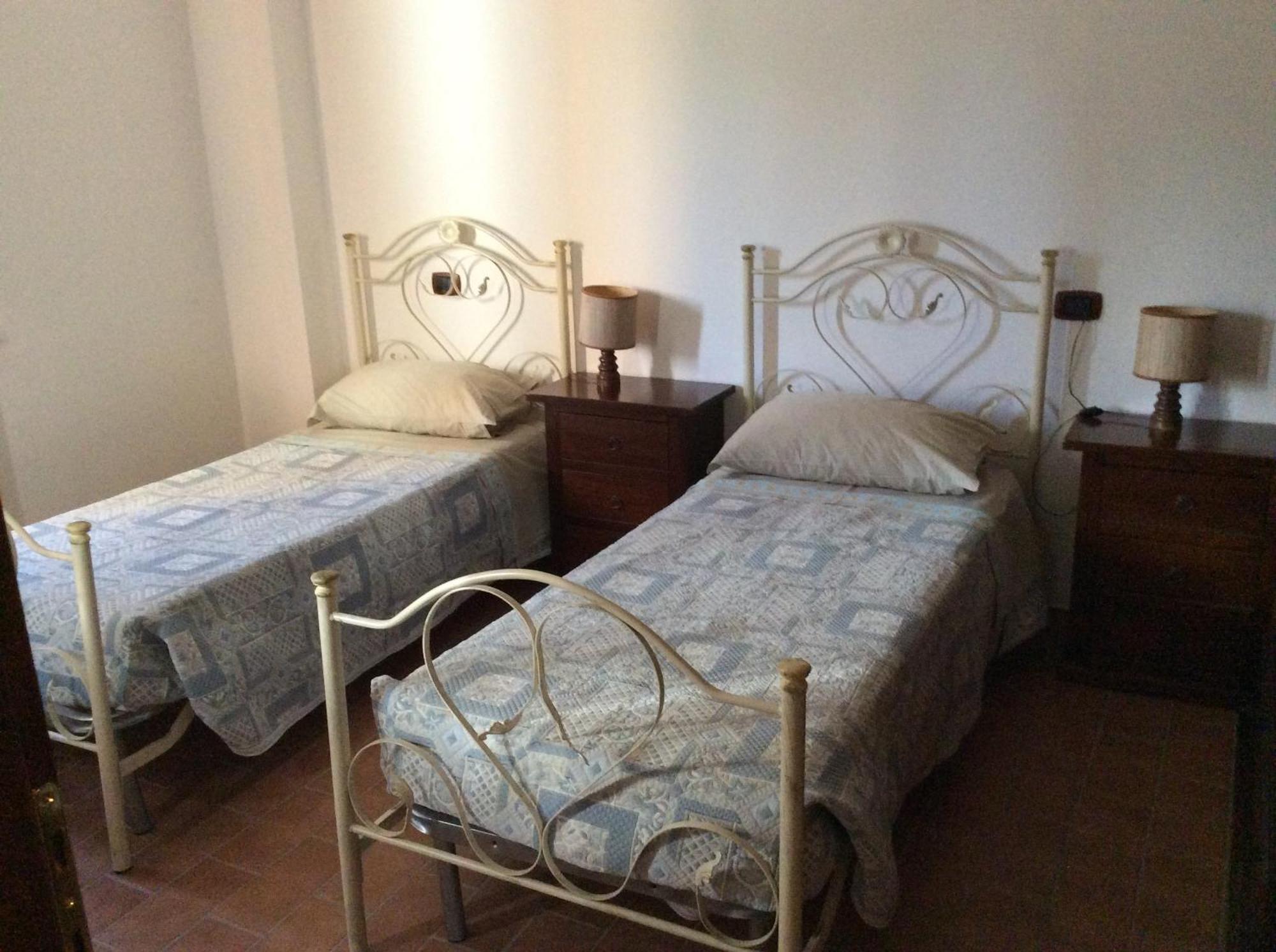 Hotel Il Feudo Dei Pierleoni Celano Room photo