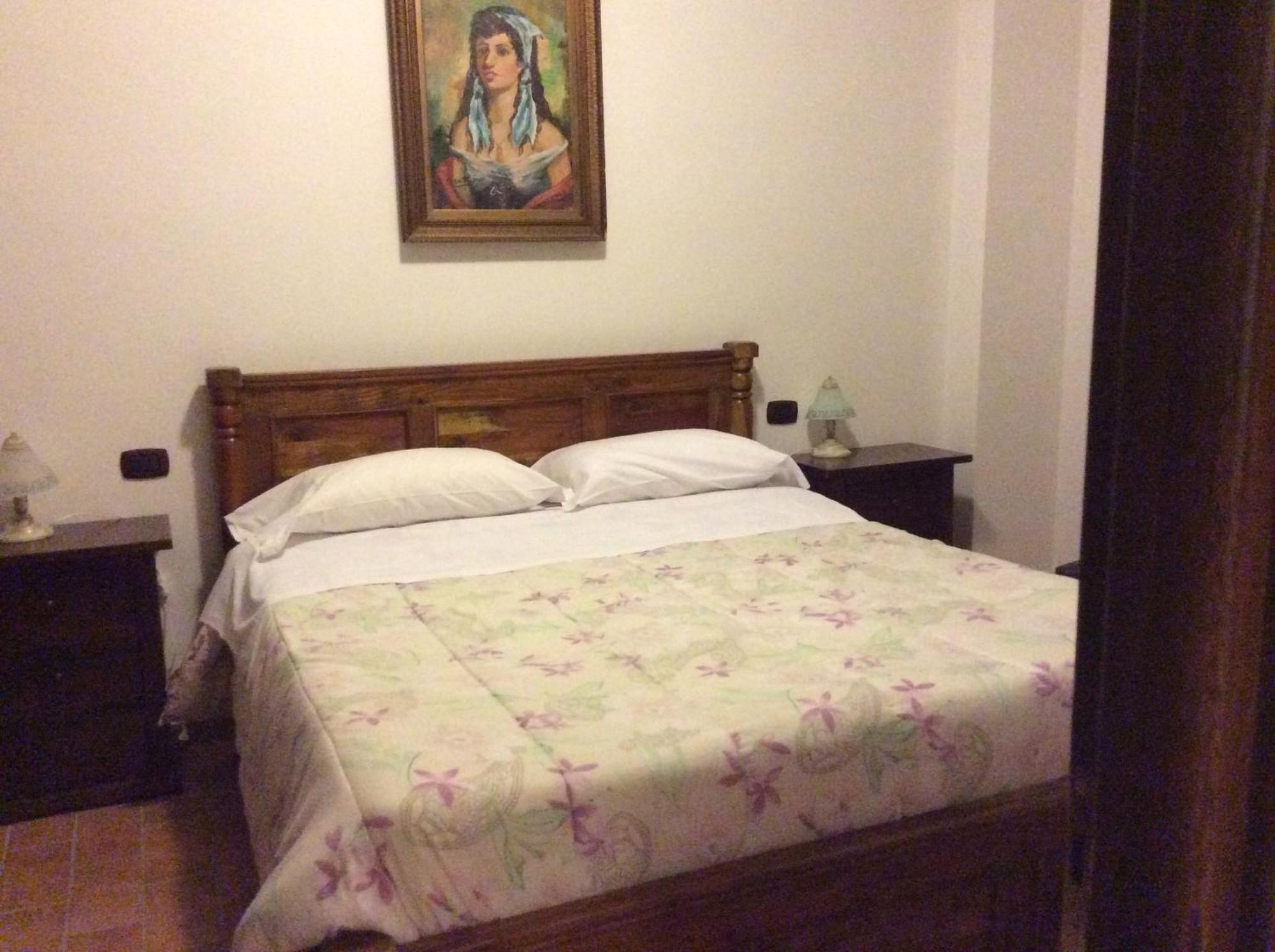 Hotel Il Feudo Dei Pierleoni Celano Room photo